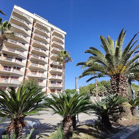 Appartamento Trilocale Vegas Fronte Mare Vista Mozzafiato